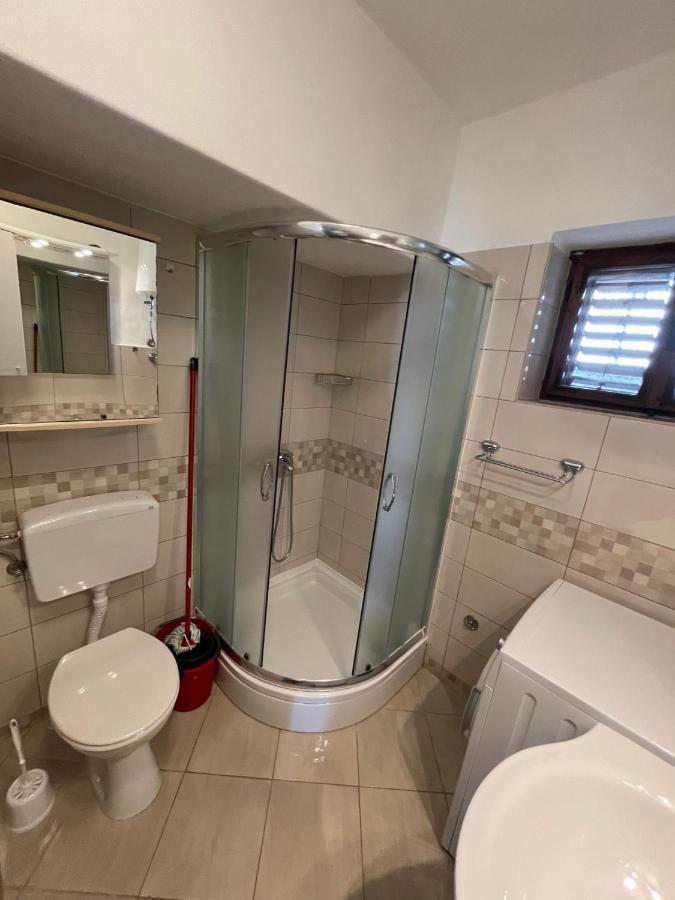 Apartment Mlija Omis Exterior photo