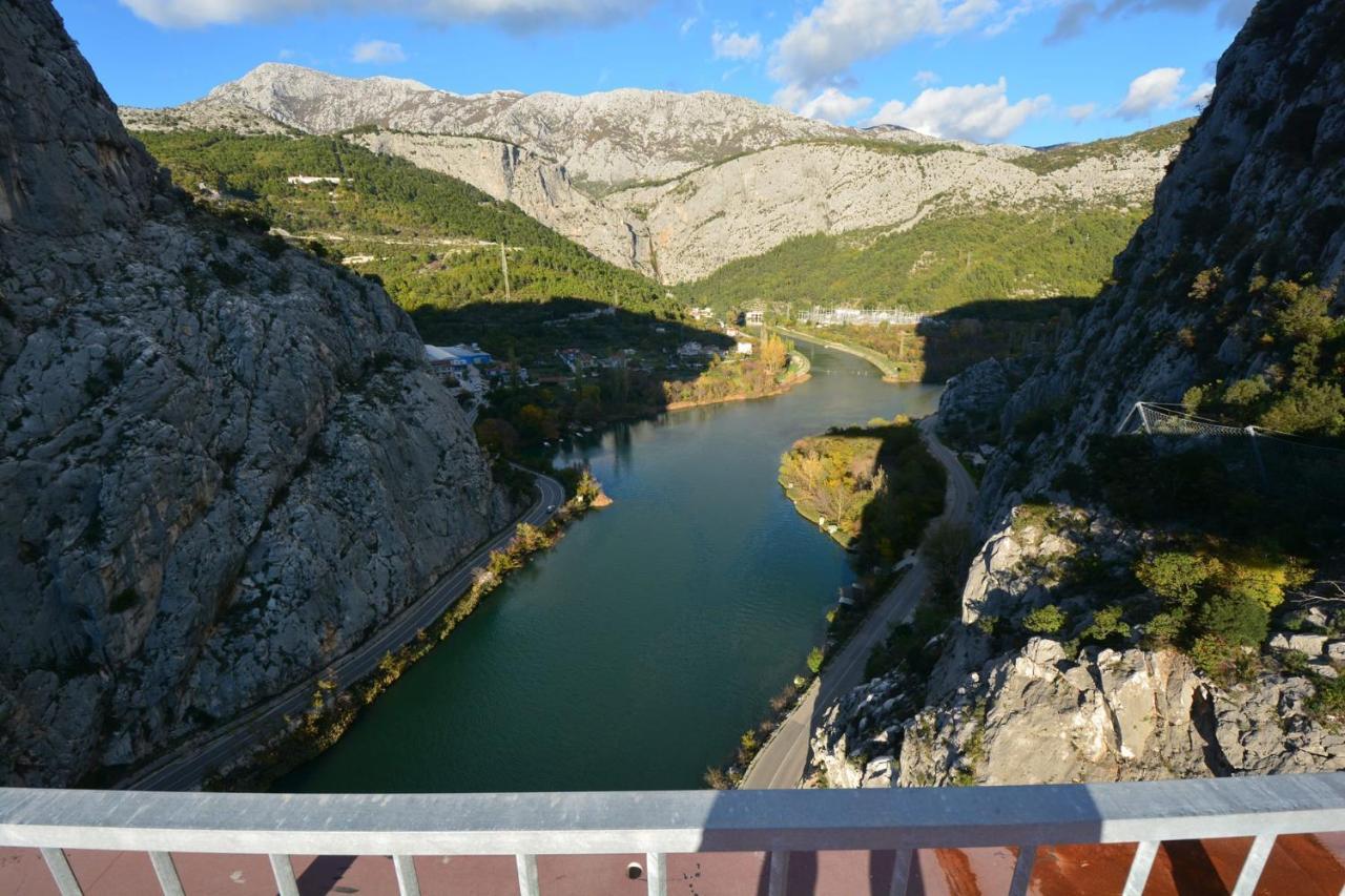 Apartment Mlija Omis Exterior photo